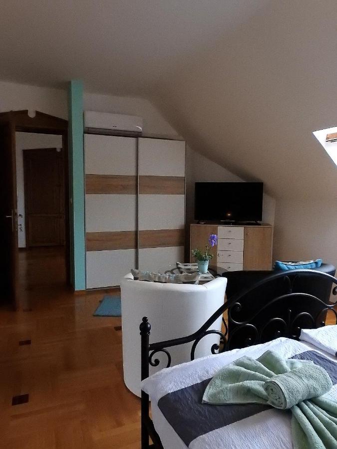 Georgina Apartman ฮอร์กานี ภายนอก รูปภาพ