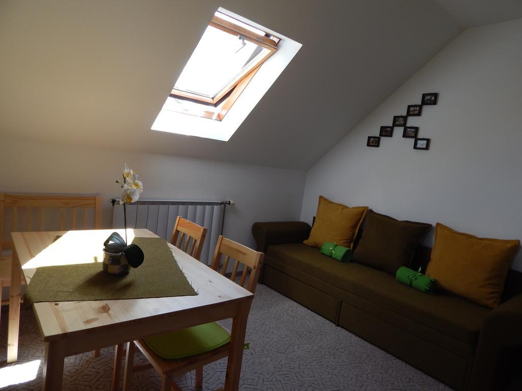 Georgina Apartman ฮอร์กานี ภายนอก รูปภาพ