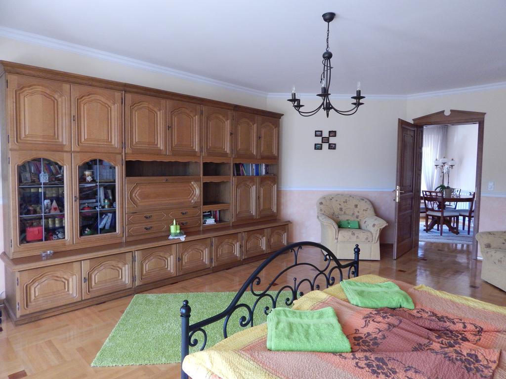 Georgina Apartman ฮอร์กานี ภายนอก รูปภาพ